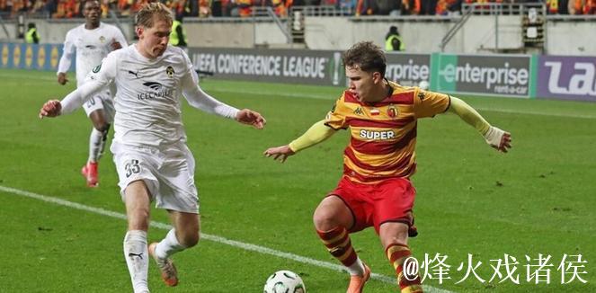 巴萨、曼城和切尔西盯上波兰17岁新星皮图谢夫斯基 巴萨、曼城和切尔西盯上波兰17岁新星皮图谢夫斯基